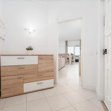 403 - Oura - 2 Bedroom- Sea View البوفيرا