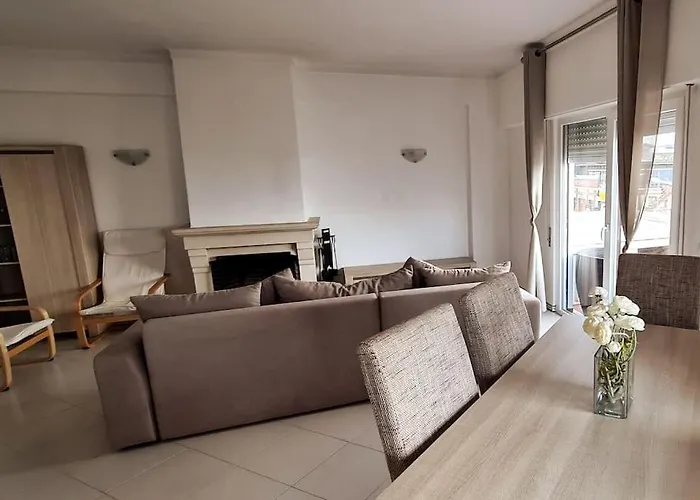 403 - Oura - 2 Bedroom- Sea View *